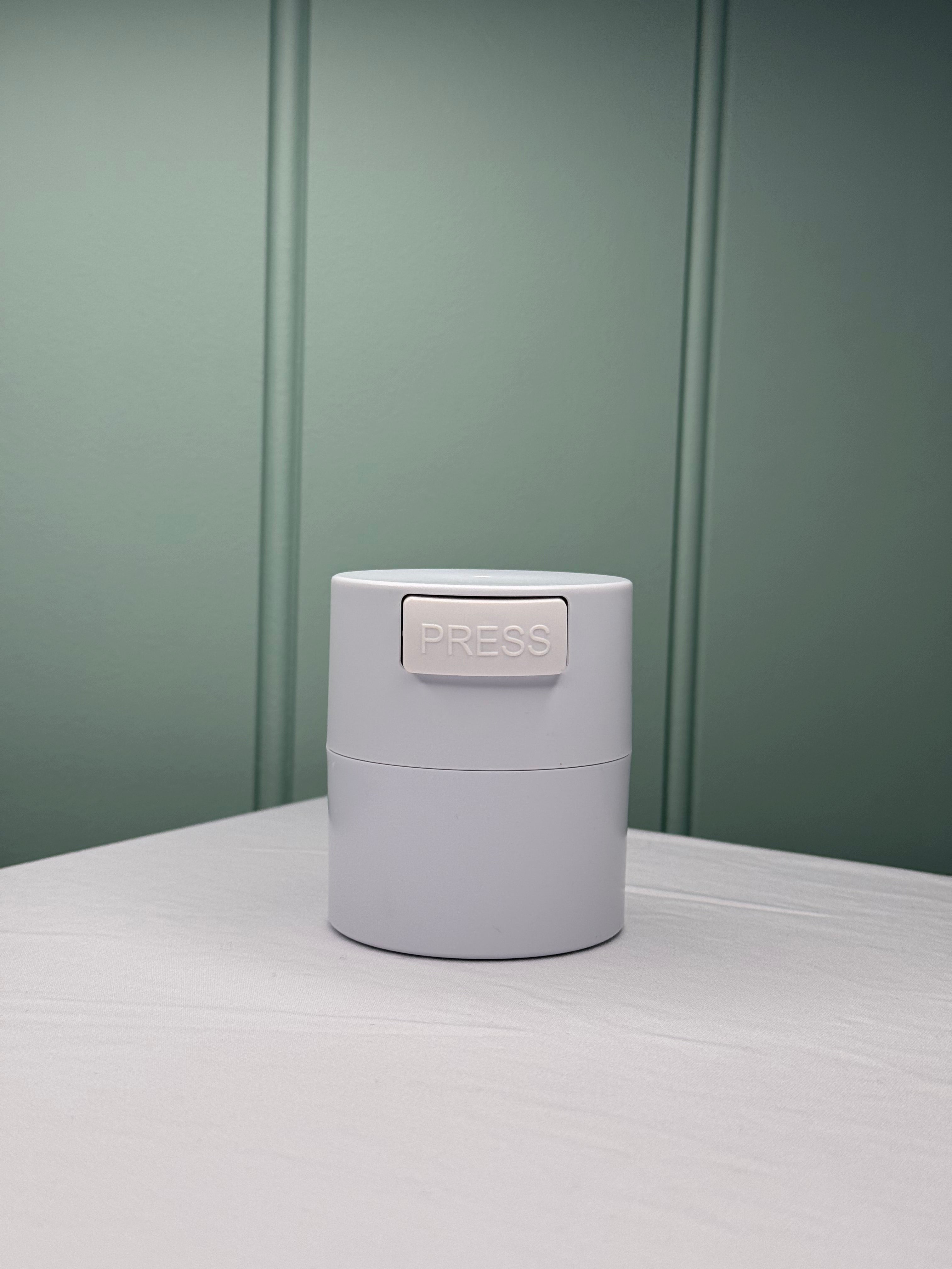 Lash Adhesive Storage Container