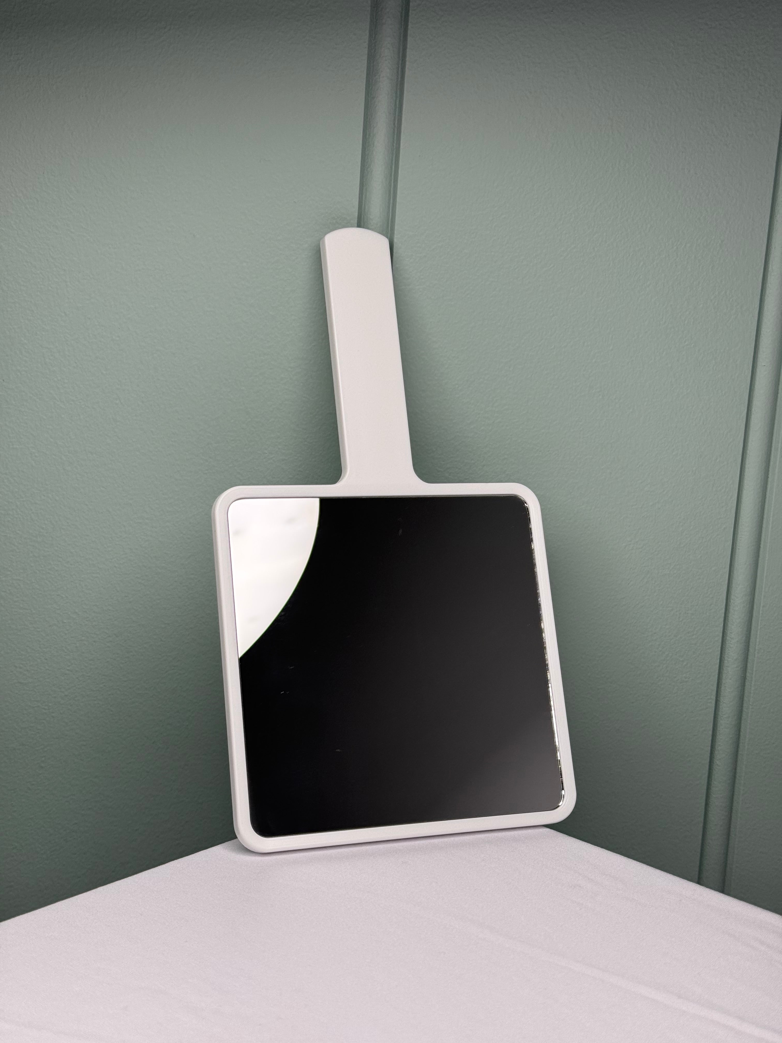 Handheld Mirror